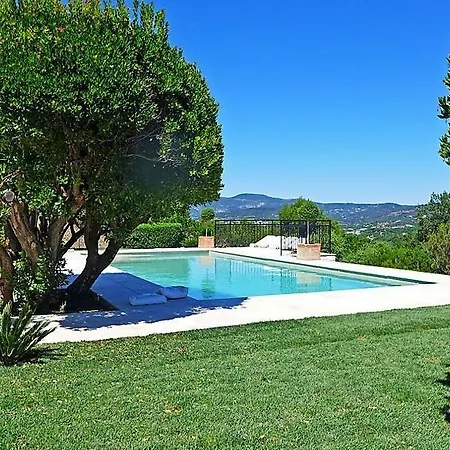 Sainte-maxime Sleeps 10 Pool Wifi