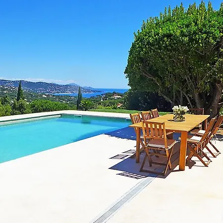 Vakantiehuis Sainte-maxime Sleeps 10 Pool Wifi
