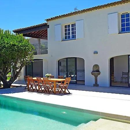 Sainte-maxime Sleeps 10 Pool Wifi *